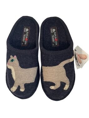 Haflinger NWT Boiled Wool Cat Slipper Women's EU 39 US 8 Navy